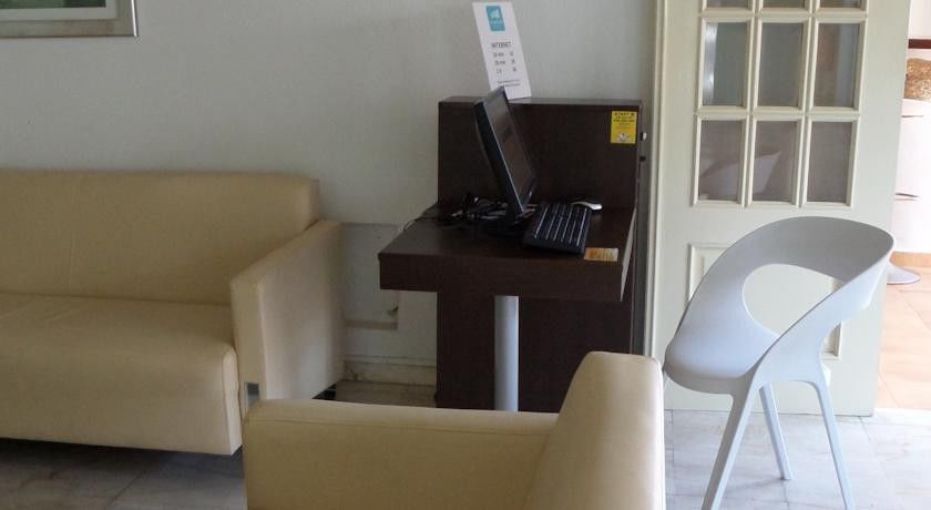 Mirachoro Albufeira Aparthotel Luaran gambar