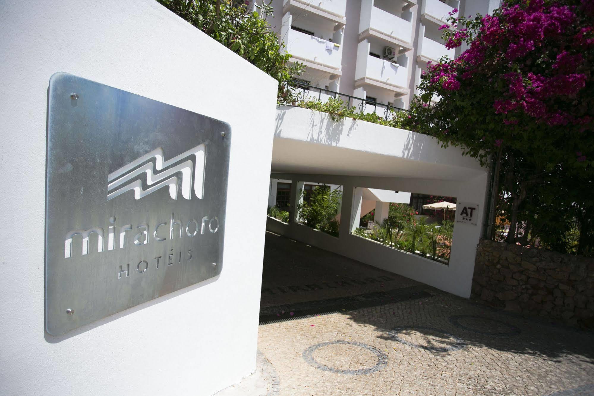 Mirachoro Albufeira Aparthotel Luaran gambar