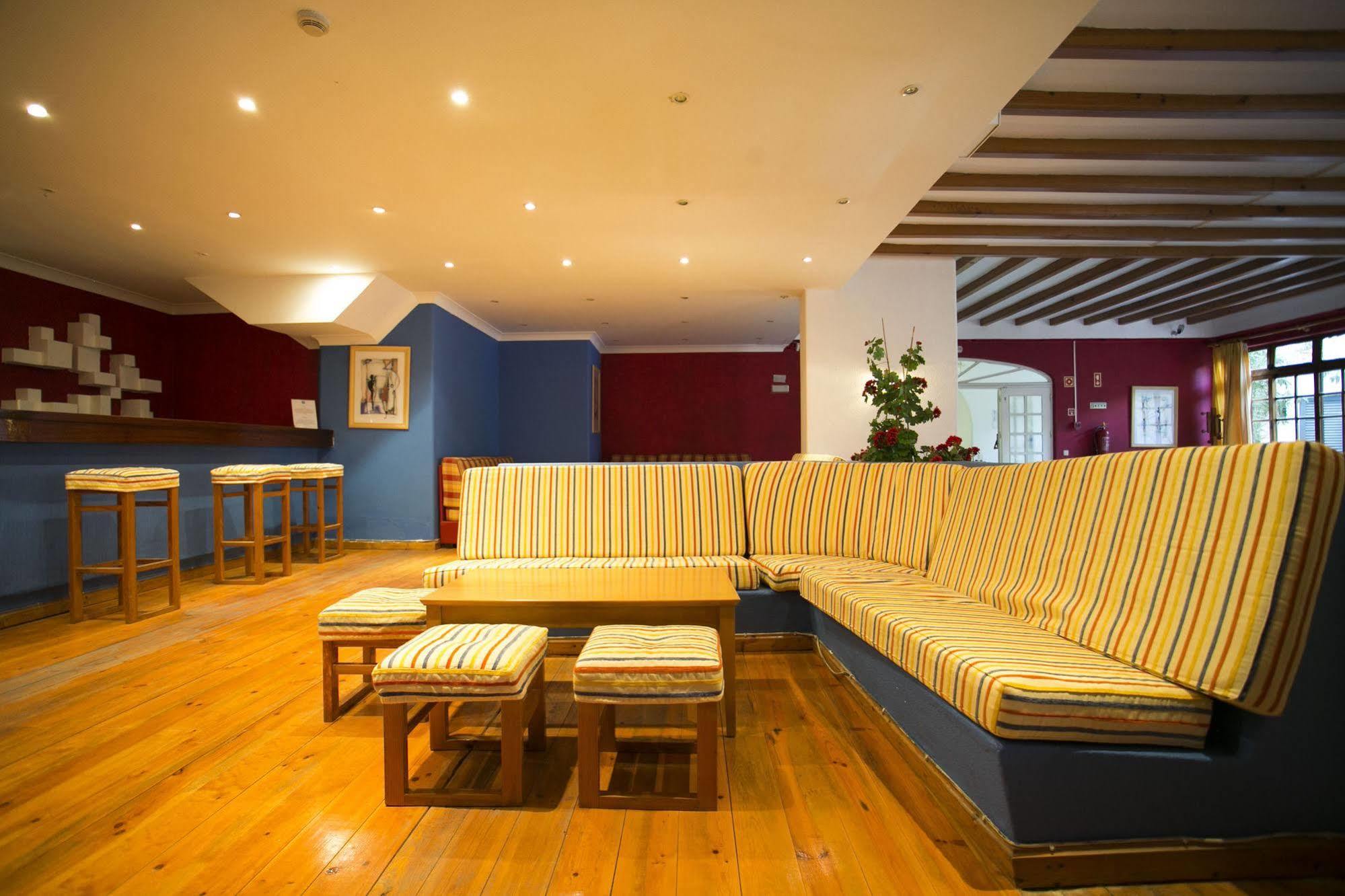 Mirachoro Albufeira Aparthotel Restoran gambar