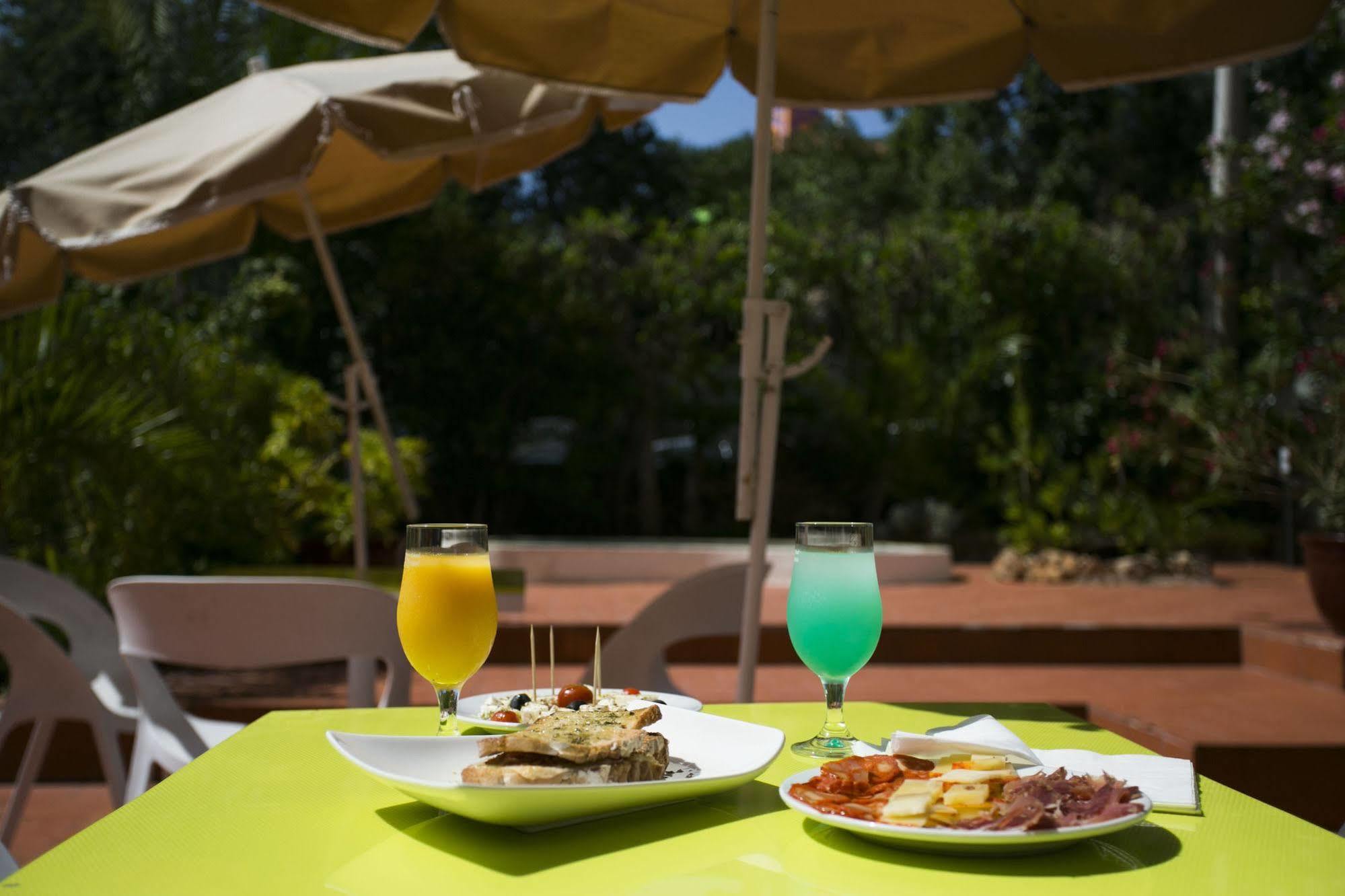 Mirachoro Albufeira Aparthotel Restoran gambar