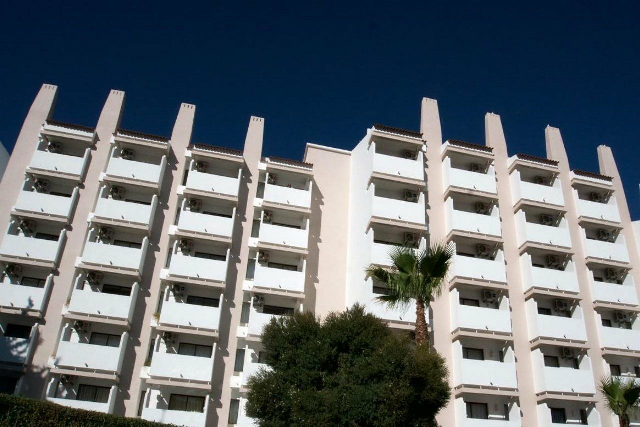 Mirachoro Albufeira Aparthotel Luaran gambar
